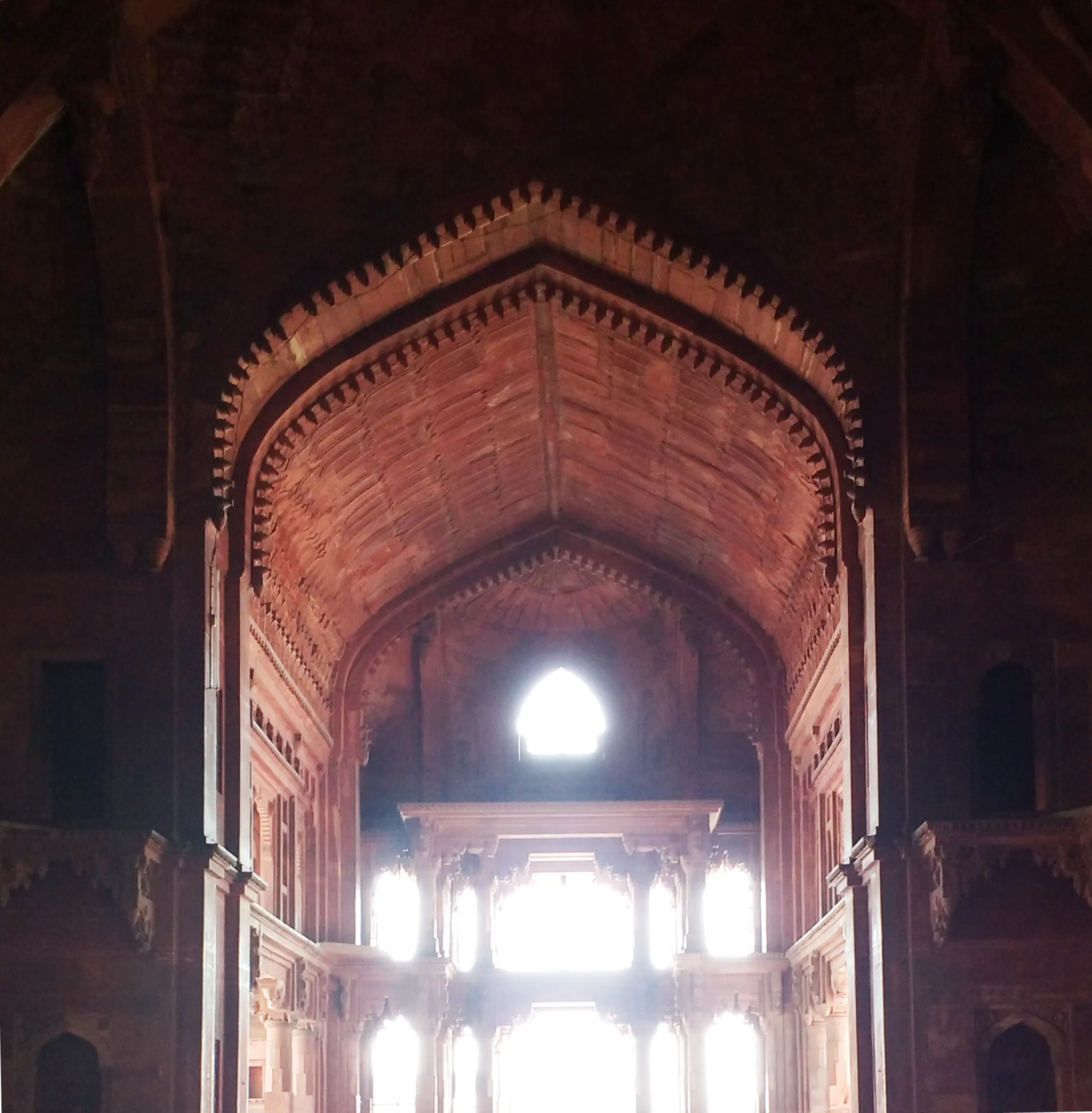 Govind Dev Temple Vrindavan - Image 2