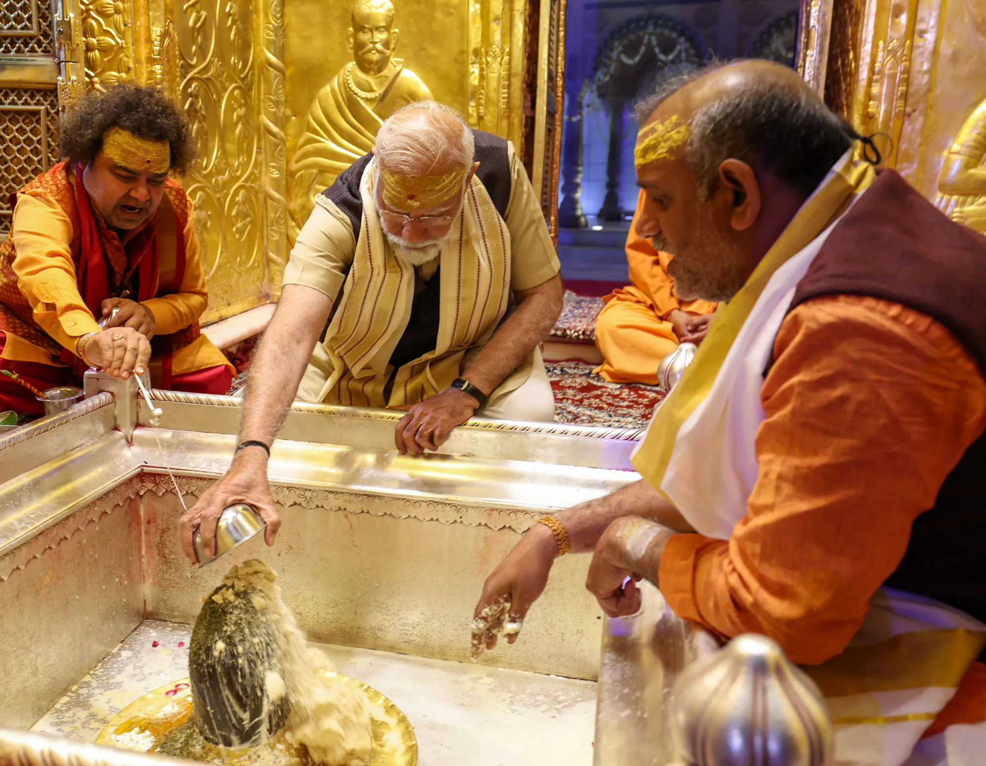 Preserve Kashi Vishwanath Temple Varanasi Heritage Site - Image 3