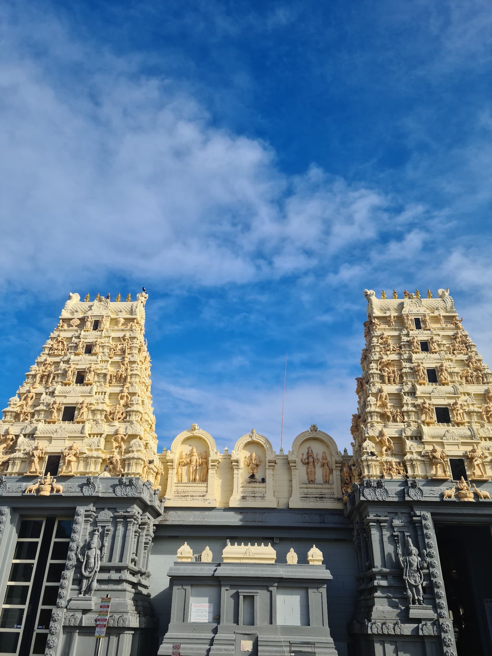 Shri Shiva Vishnu Temple Carrum Downs temple in Boundary Road, Carrum Downs (3201), Frankston City, Victoria, Australia, Victoria - Dravida architecture style, Chola architecture style, Pallava architecture style, Indo-Victorian architecture style (Post-Independence Period) - thumbnail